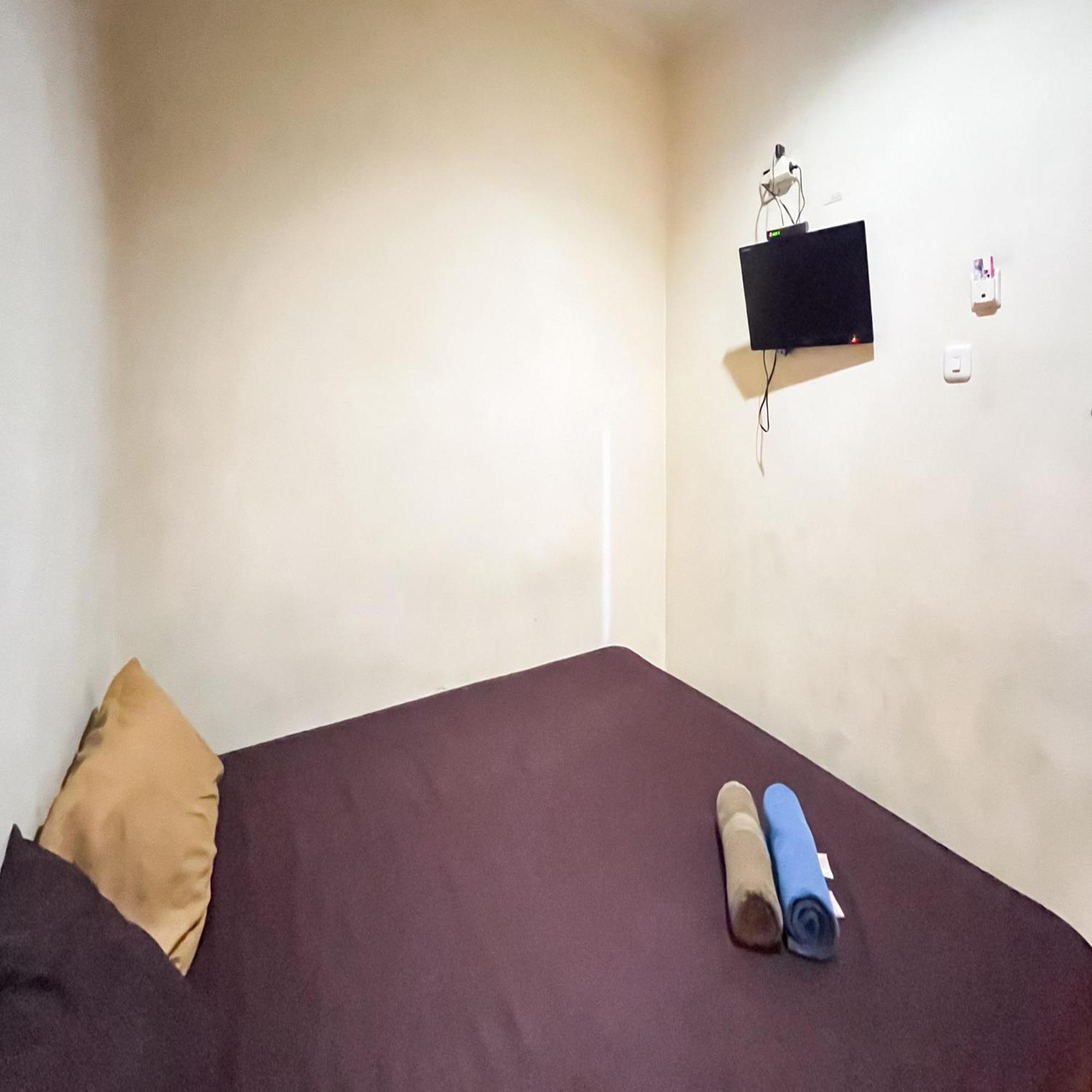 Arcadia Rooms Redpartner Jacarta Exterior foto