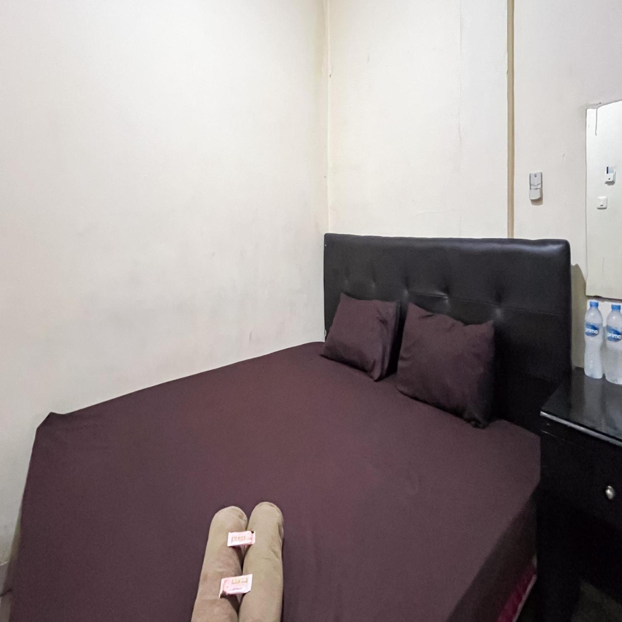 Arcadia Rooms Redpartner Jacarta Exterior foto